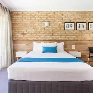 sunshine-coast-motor-lodge.queenslandhotels.net/